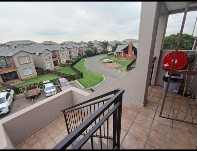 2 BEDROOM APARTMENT FOR SALE IN REYNO RIDGE